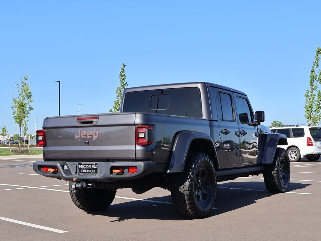 Used 2021 Granite Crystal Metallic Clearcoat Jeep Mojave image 7