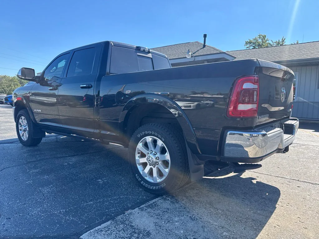 Used 2022 Black Ram Laramie image 5