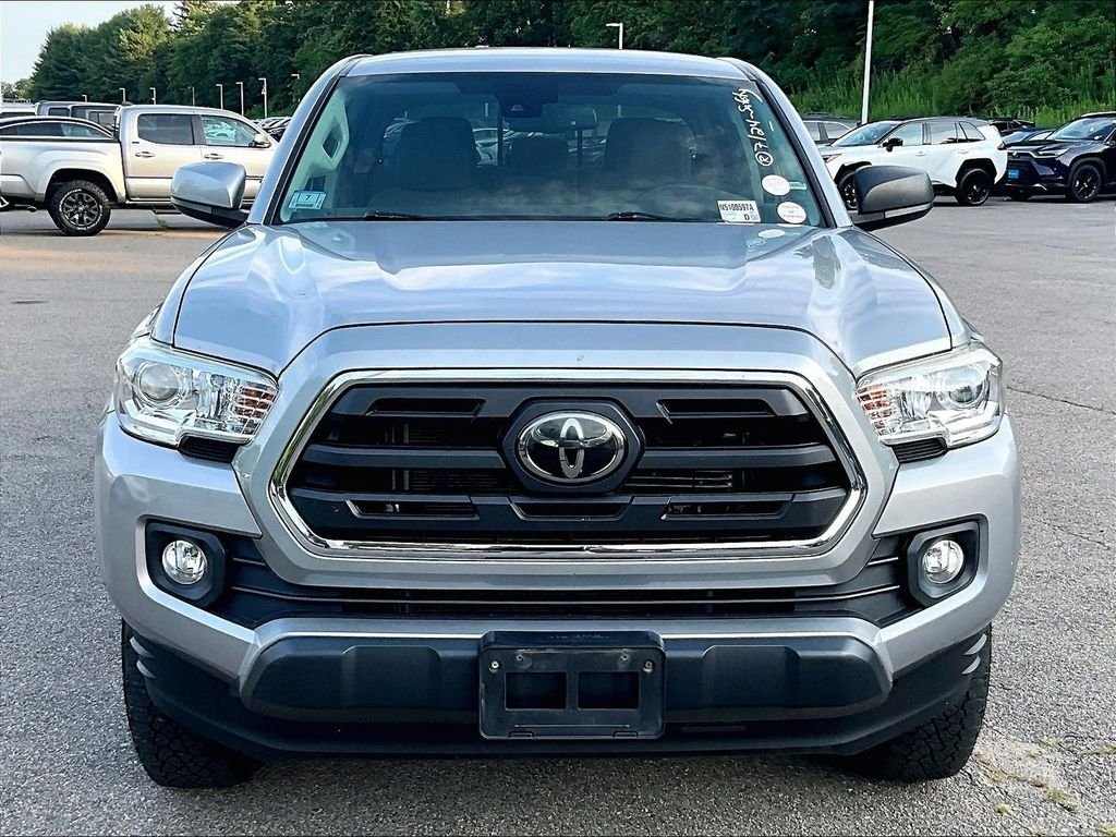 Used 2019 Silver Toyota SR5 image 2