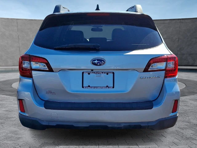 Used 2016 Silver Subaru 2.5i image 5