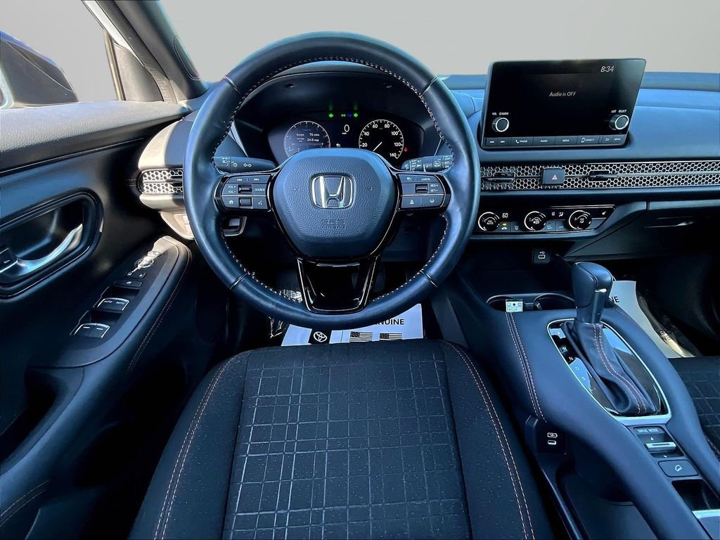 Used 2025 White Honda Sport image 10