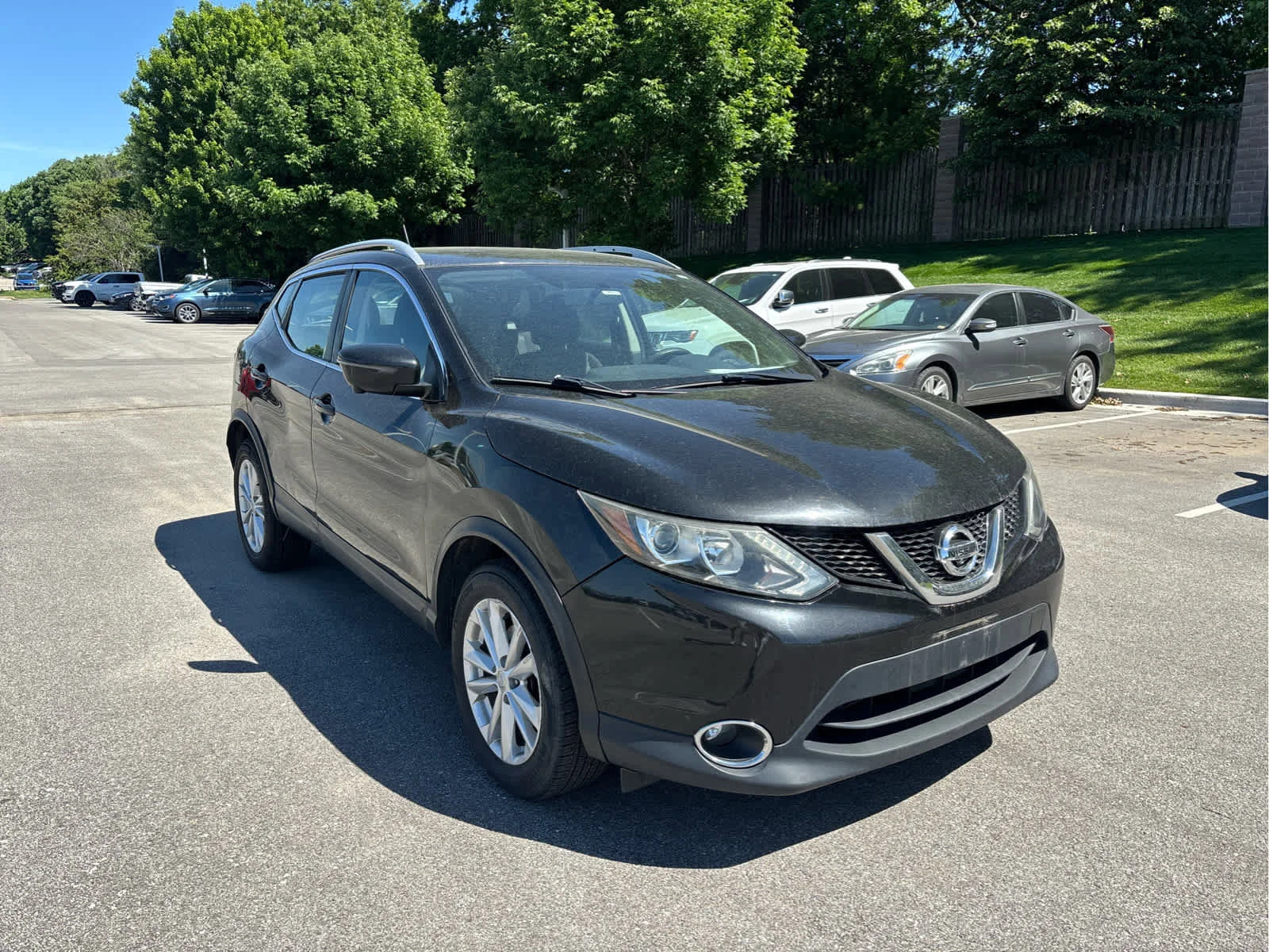 2017 Nissan Rogue Sport SV AWD's photo