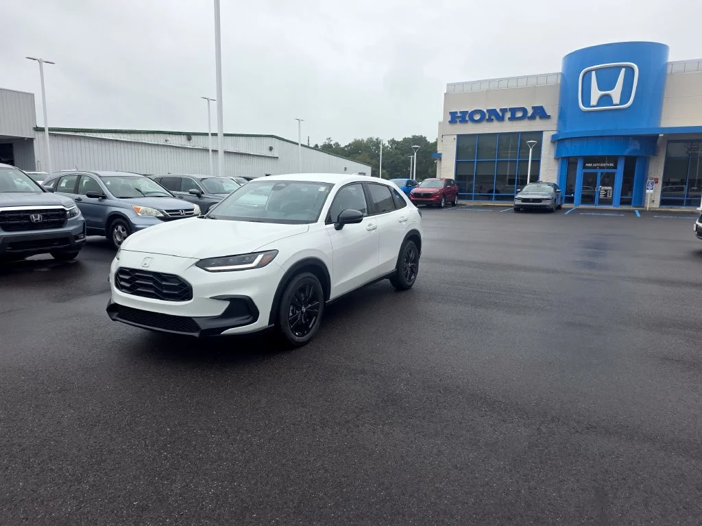 New 2027 Platinum White Pearl Honda Sport image 7