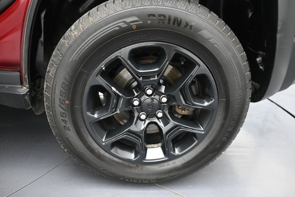 Used 2020 Velvet Red Pearlcoat Jeep Trailhawk image 35