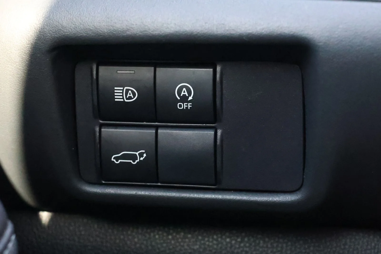 Used 2023 Blue Toyota LE image 24