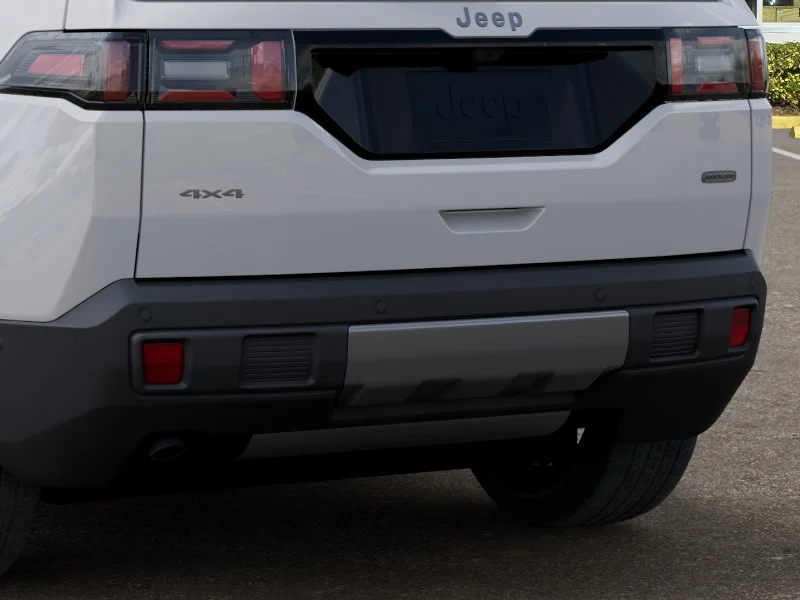 New 2026 Bright White Clear-Coat Exterior Paint Jeep Overland image 43