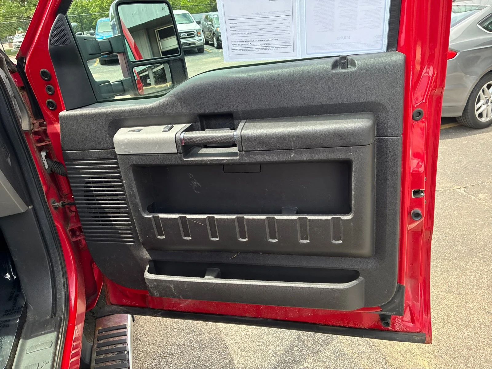 Used 2015 Red Ford Lariat image 17