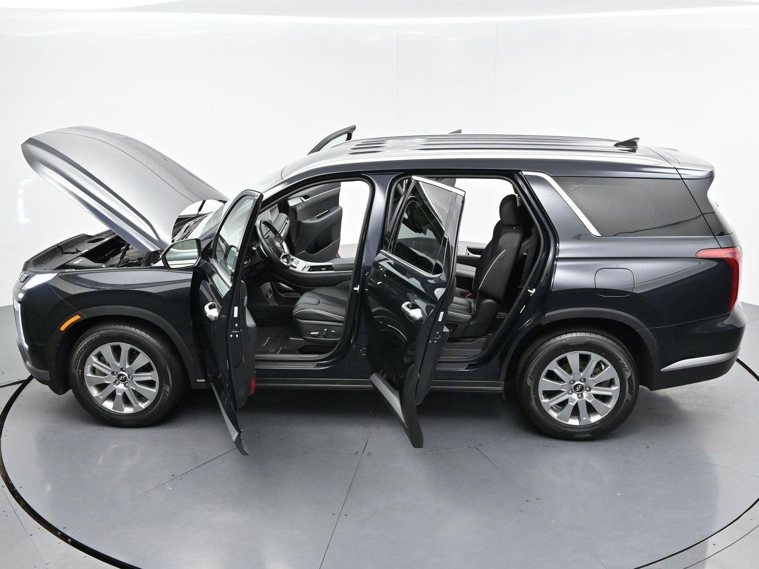 Used 2023 Moonlight Cloud Hyundai SEL image 39