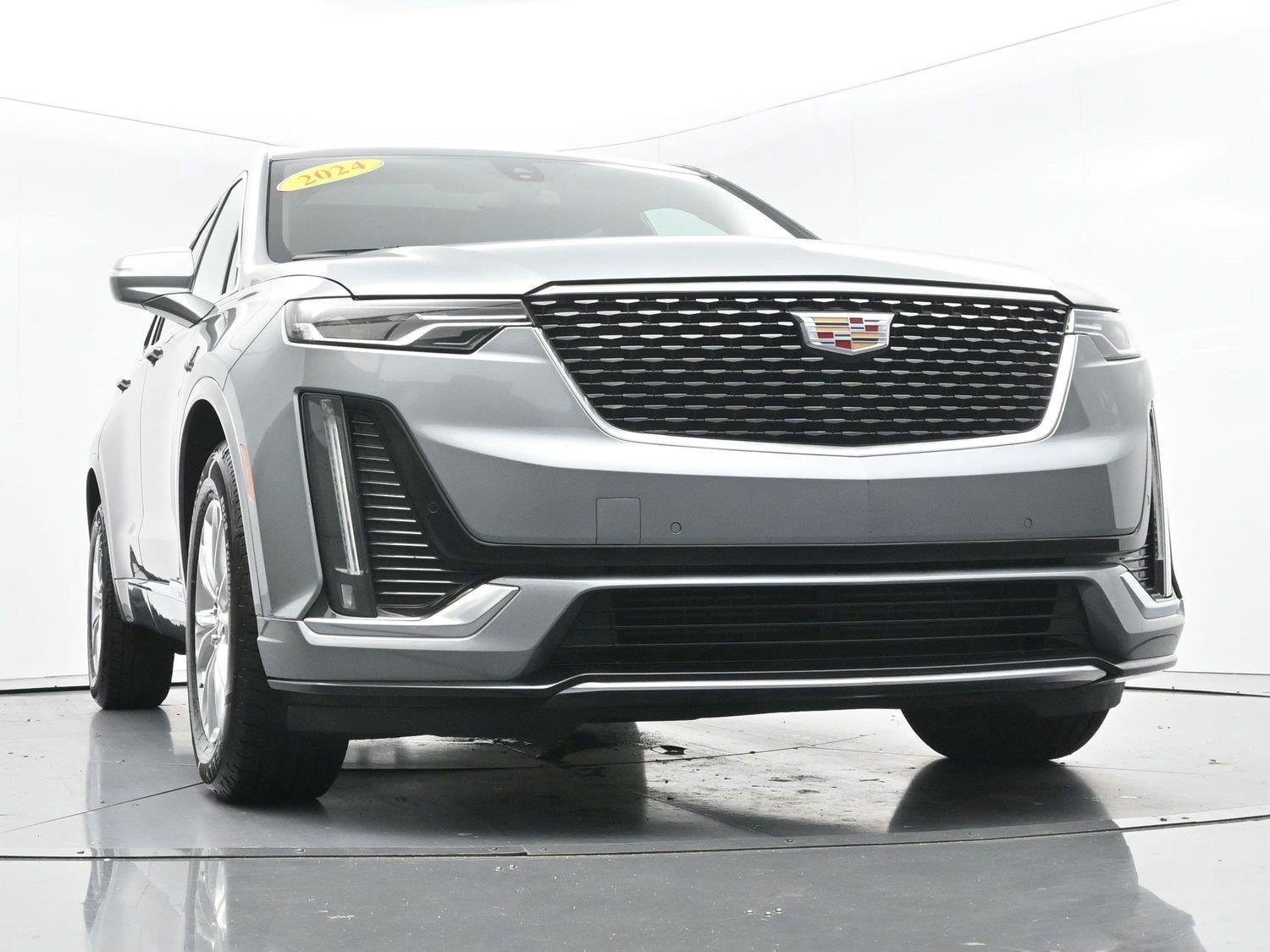 Used 2024 Argent Silver Metallic Cadillac Luxury image 51