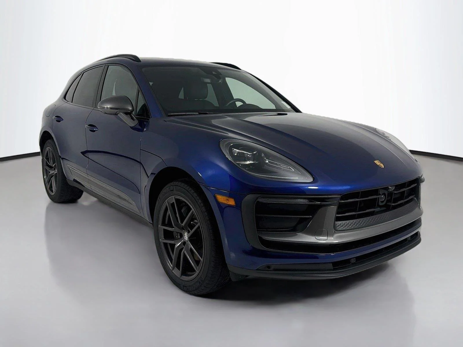 Certified Used 2024 Gentian Blue Metallic Porsche  image 30