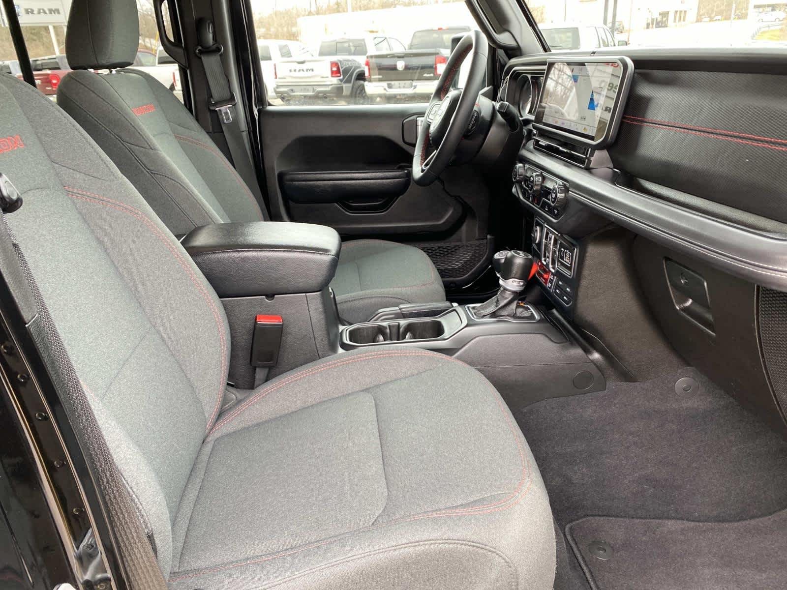 Certified Used 2025 Black Clearcoat Jeep Rubicon image 23