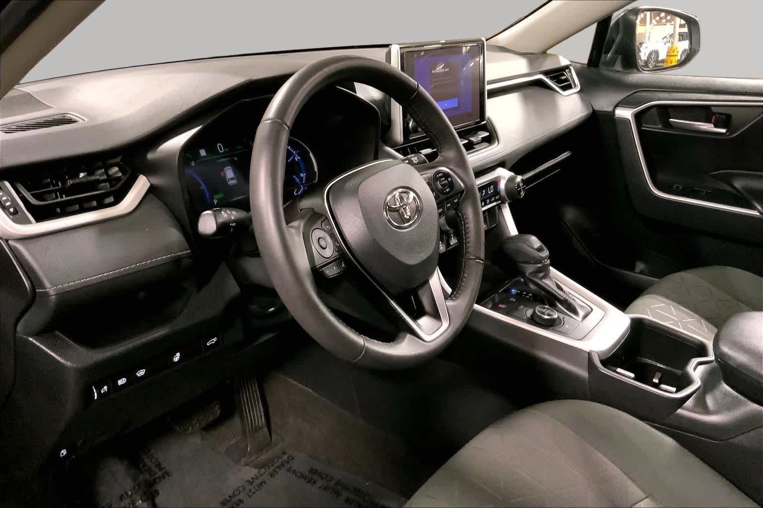 Used 2023 Magnetic Gray Metallic Toyota Hybrid XLE image 18