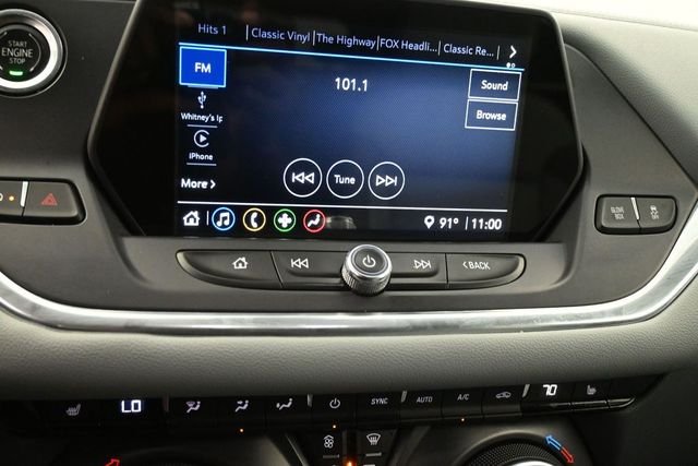 Used 2021 Silver Chevrolet LT image 10