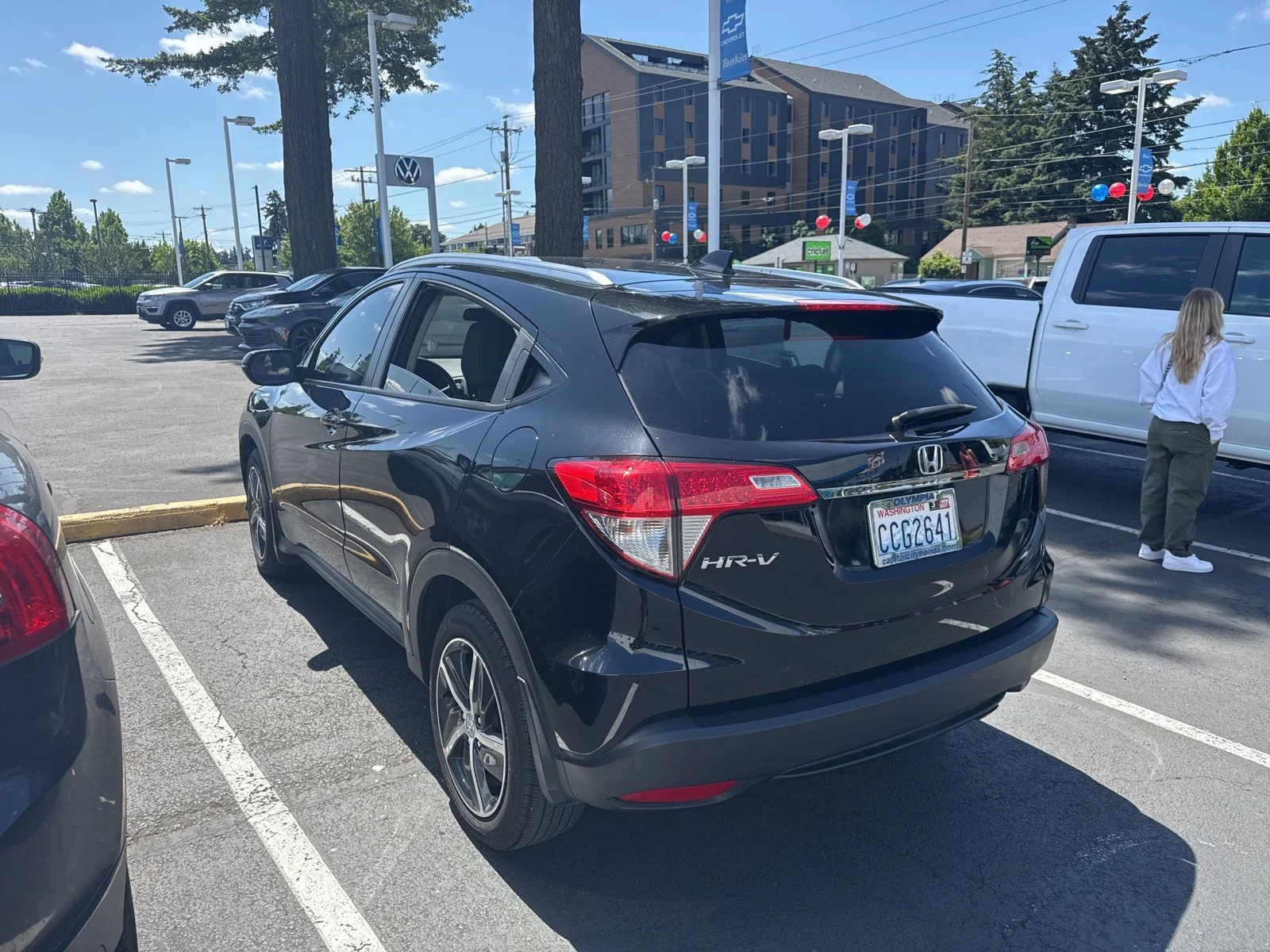 Used 2022 Black Honda EX image 6
