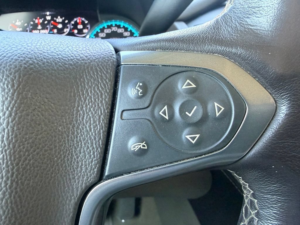 Used 2020 SUMMIT WHITE Chevrolet Premier image 24