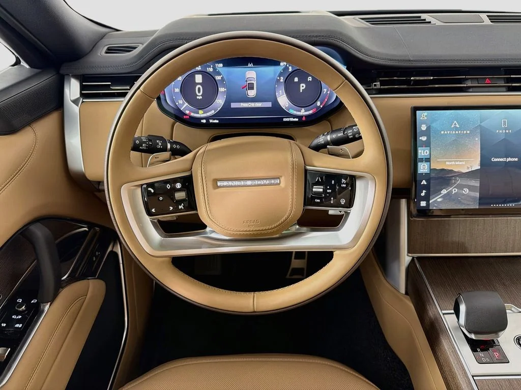 New 2026 Fuji White Land Rover SE image 24