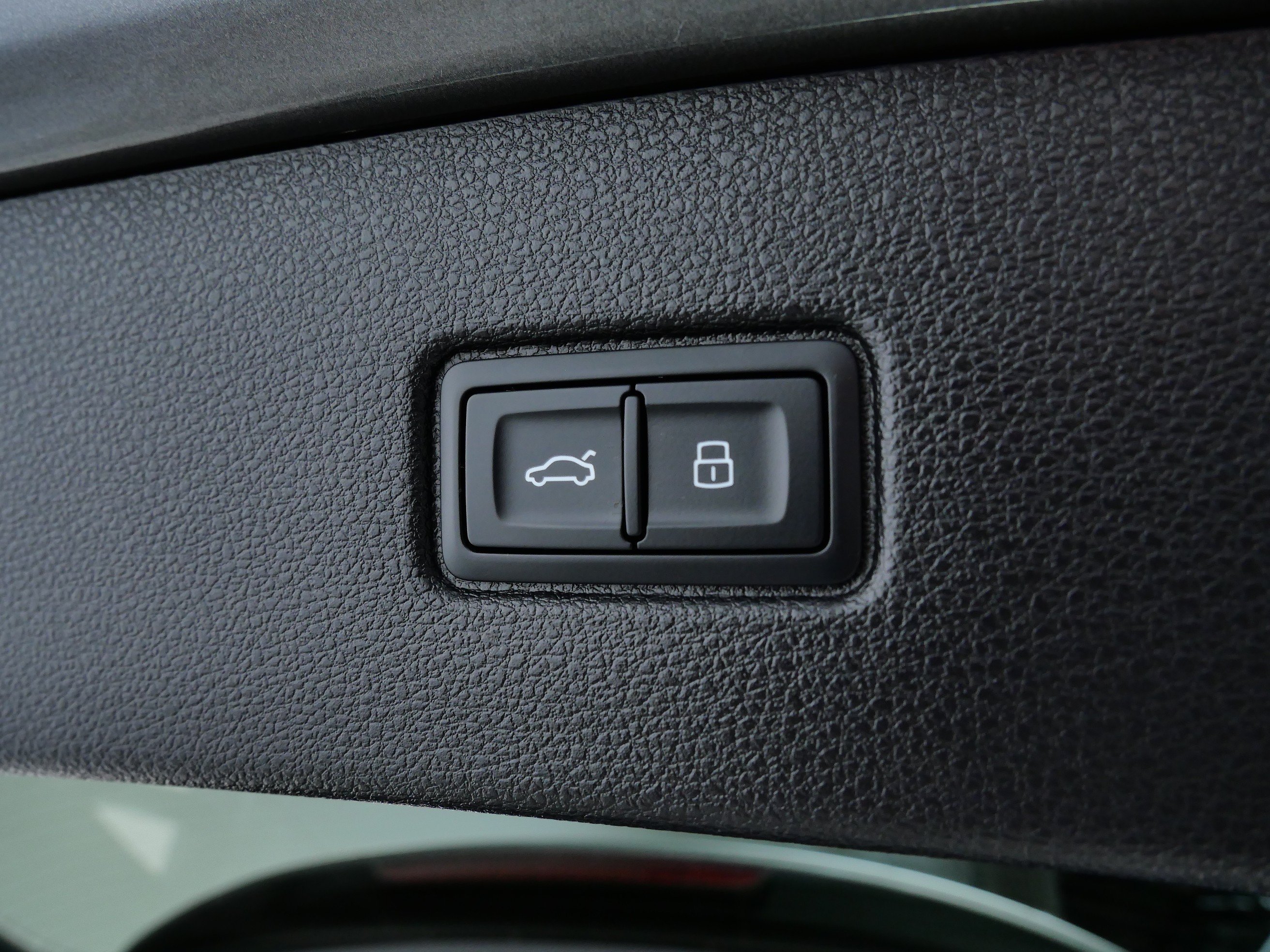 Used 2025 Samurai Gray Metallic Audi Premium Plus image 8