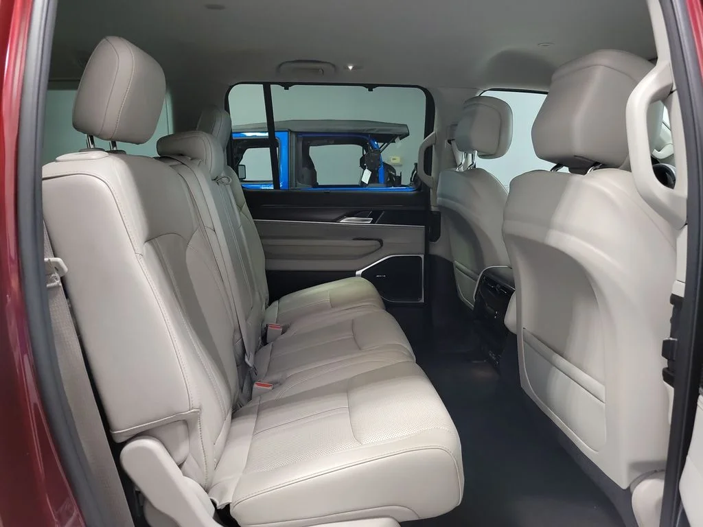 Used 2023 Red Jeep Series II image 19