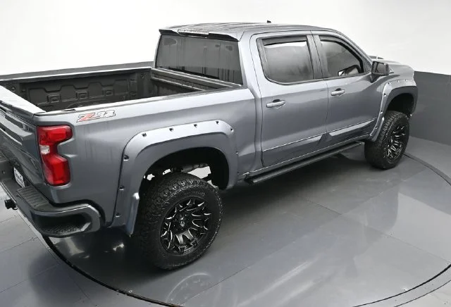 Used 2022 Gray Chevrolet RST image 50