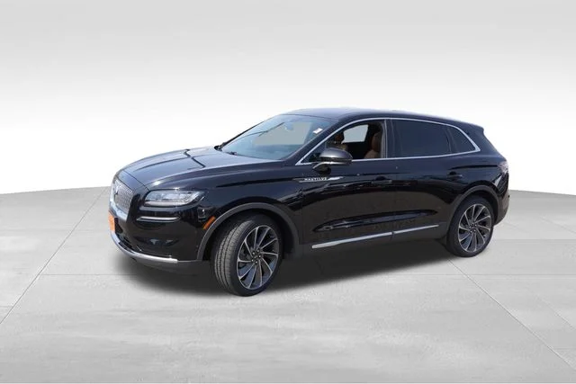 Used 2022 Black Lincoln Reserve image 10