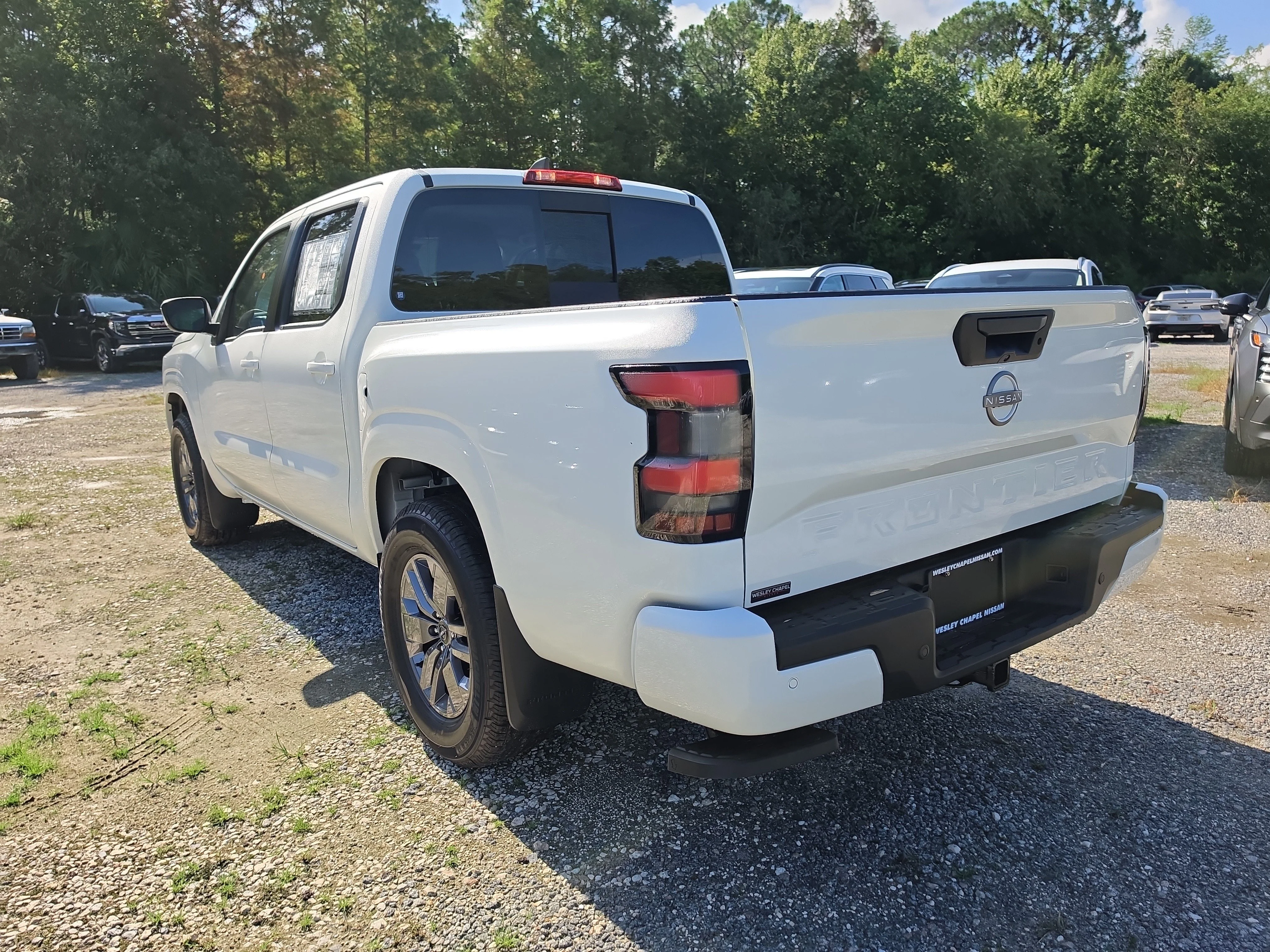 New 2026 Glacier White Nissan Crew Cab SV image 6