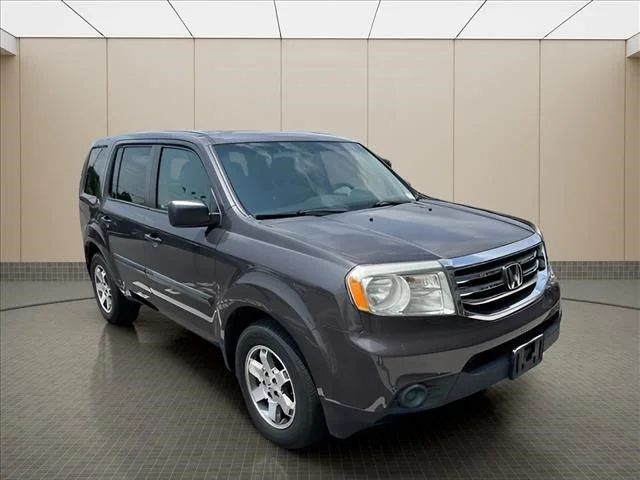 Used 2012 Beige Honda LX image 9