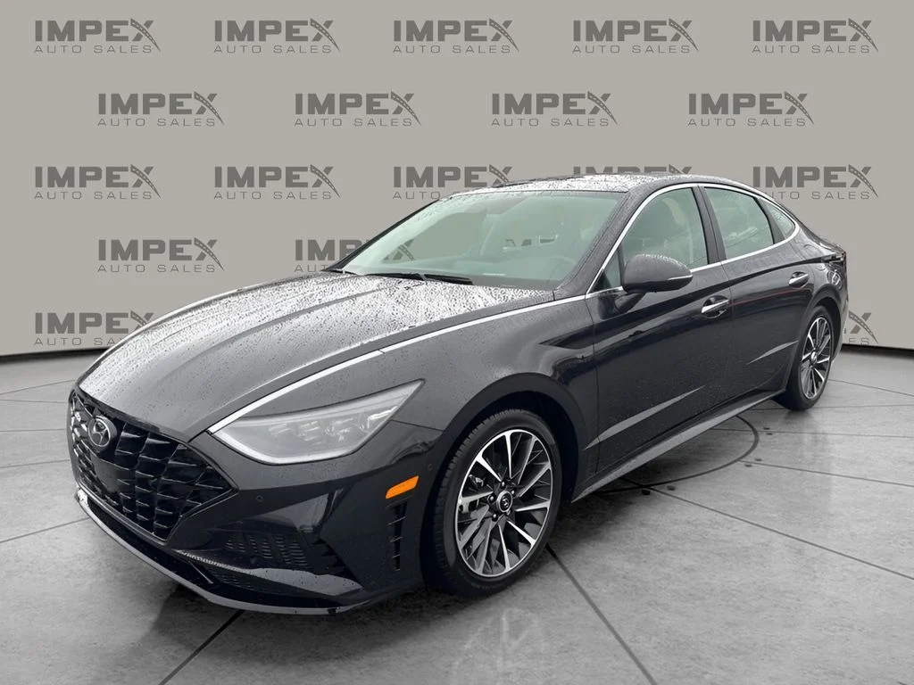 Used 2023 Blue Hyundai Limited image 1