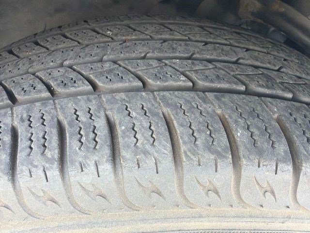 Used 2018 Black Jeep Altitude image 9