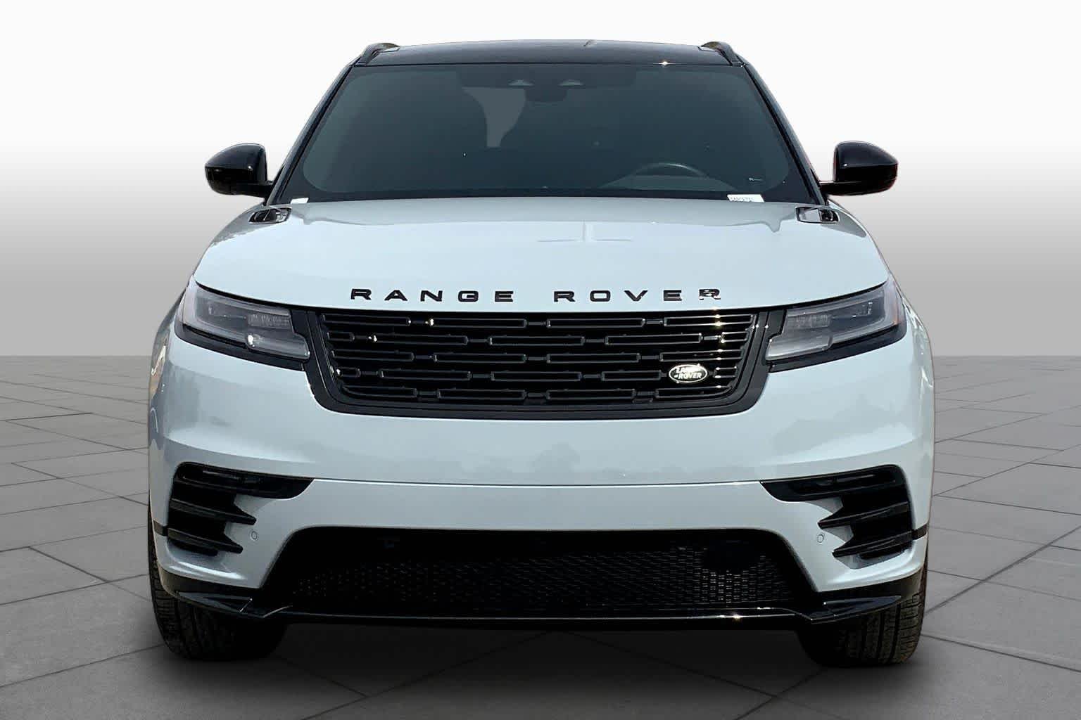 Pre-Owned 2025 Land Rover Range Rover Velar Dynamic SE