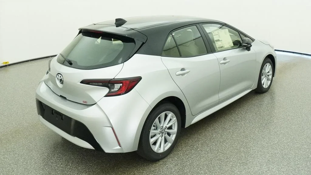 New 2027 Classic Silver Metallic with Black roof Toyota SE image 29