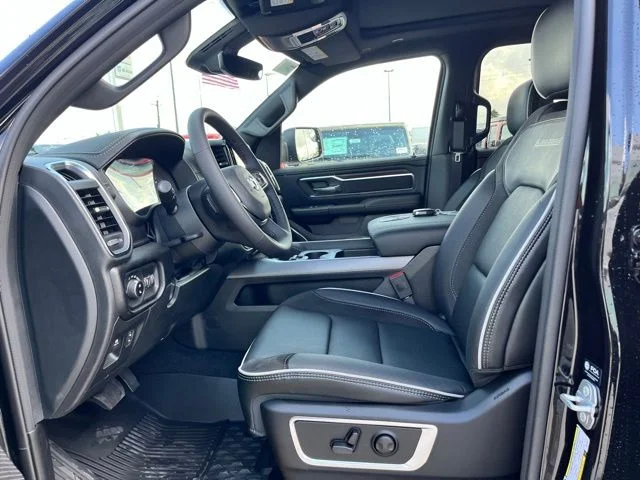 2026 RAM 1500 Laramie - Photo 15