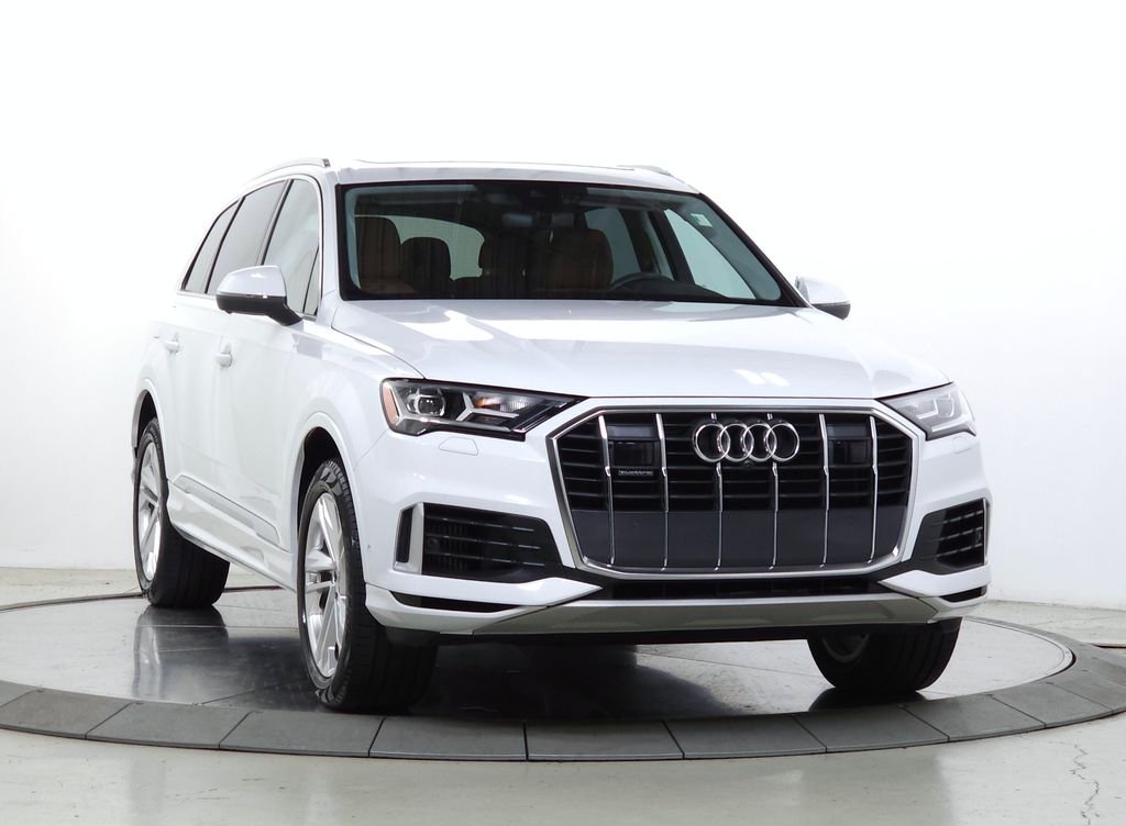 2023 Audi Q7 55 Premium Plus quattro Tiptronic's photo