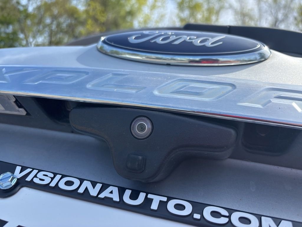 Used 2017 Silver Ford XLT image 30