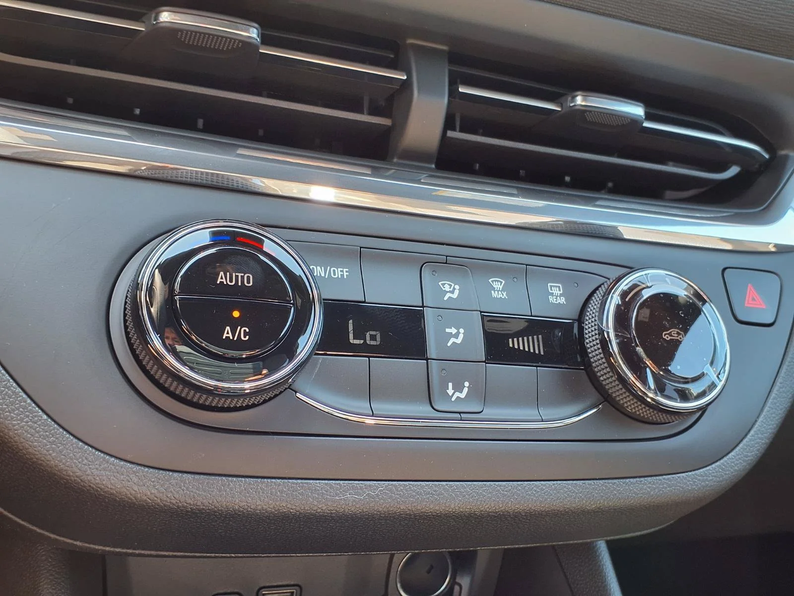 2026 Buick Envista Preferred - Photo 5