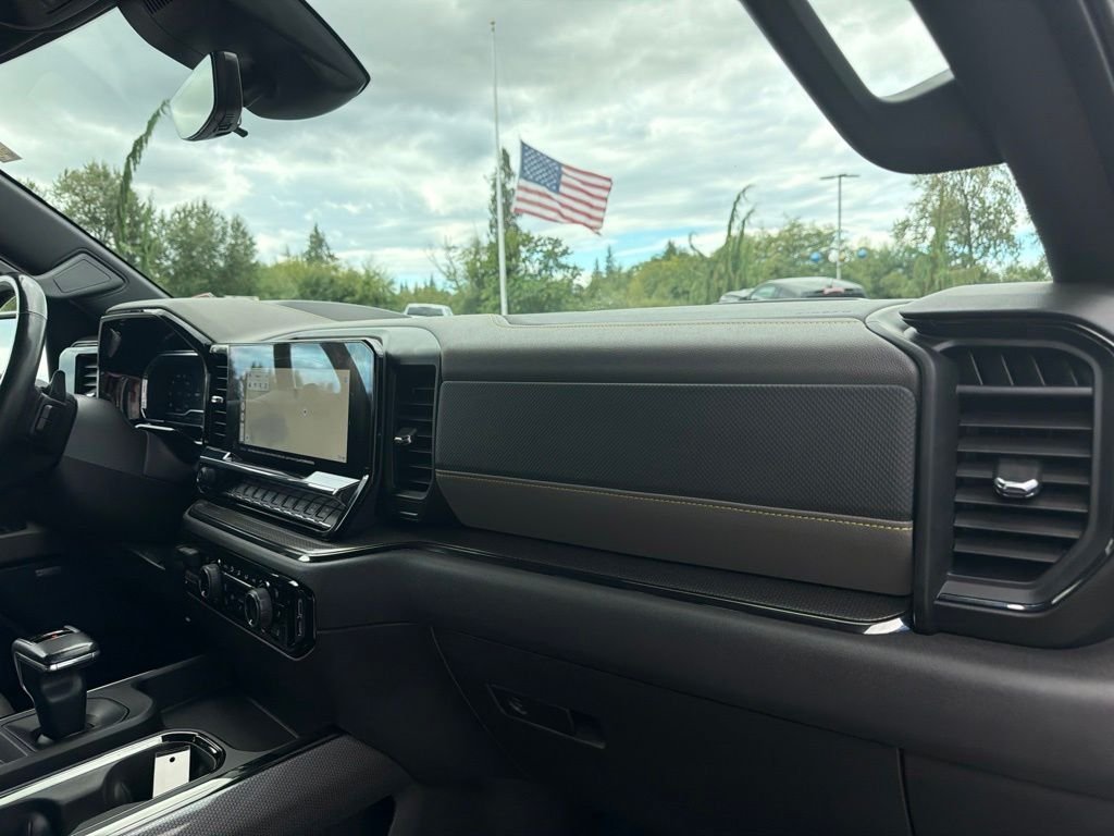 Used 2022 Black Chevrolet ZR2 image 29