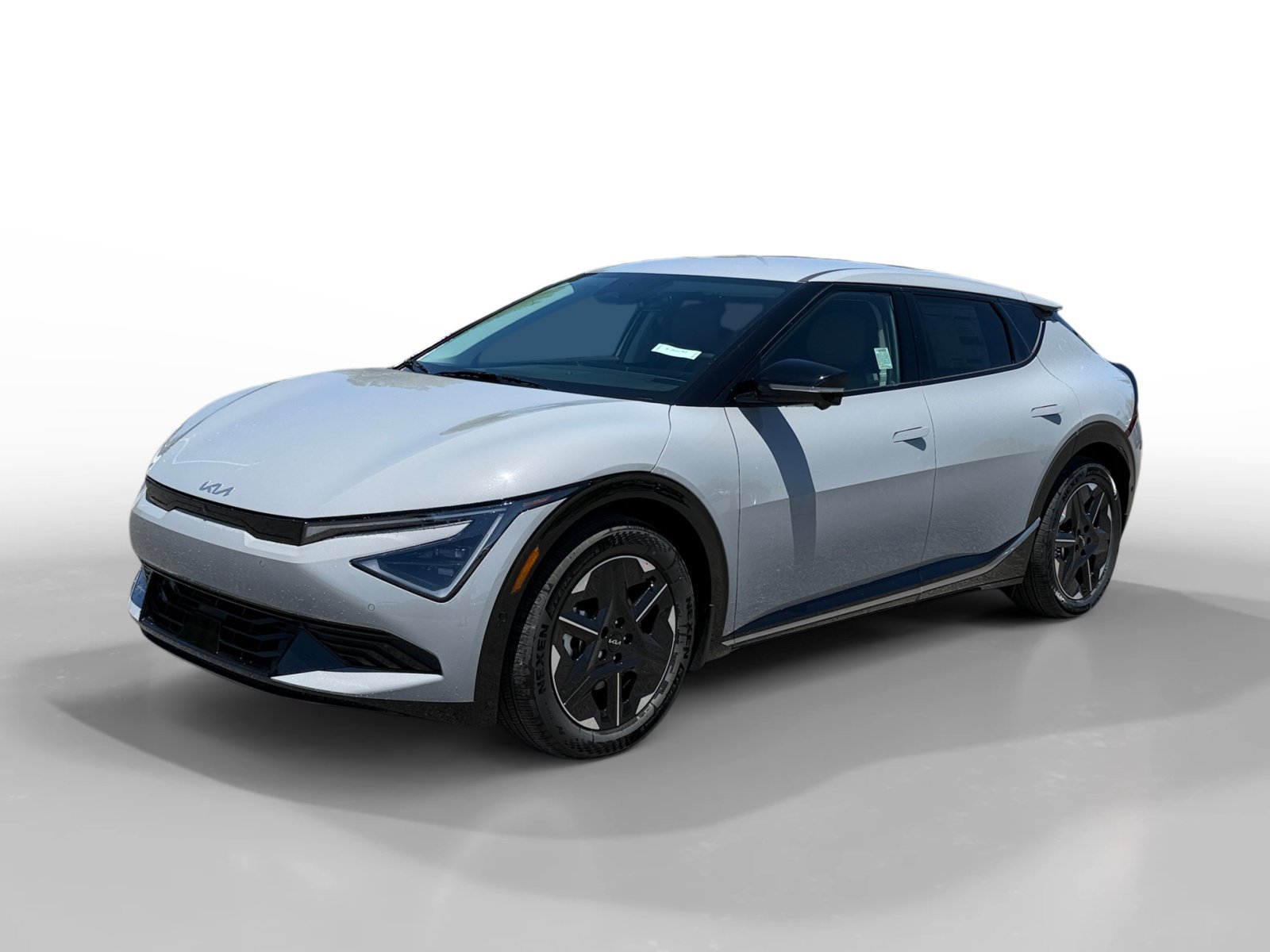 New 2026 Wolf Gray Kia WIND image 1