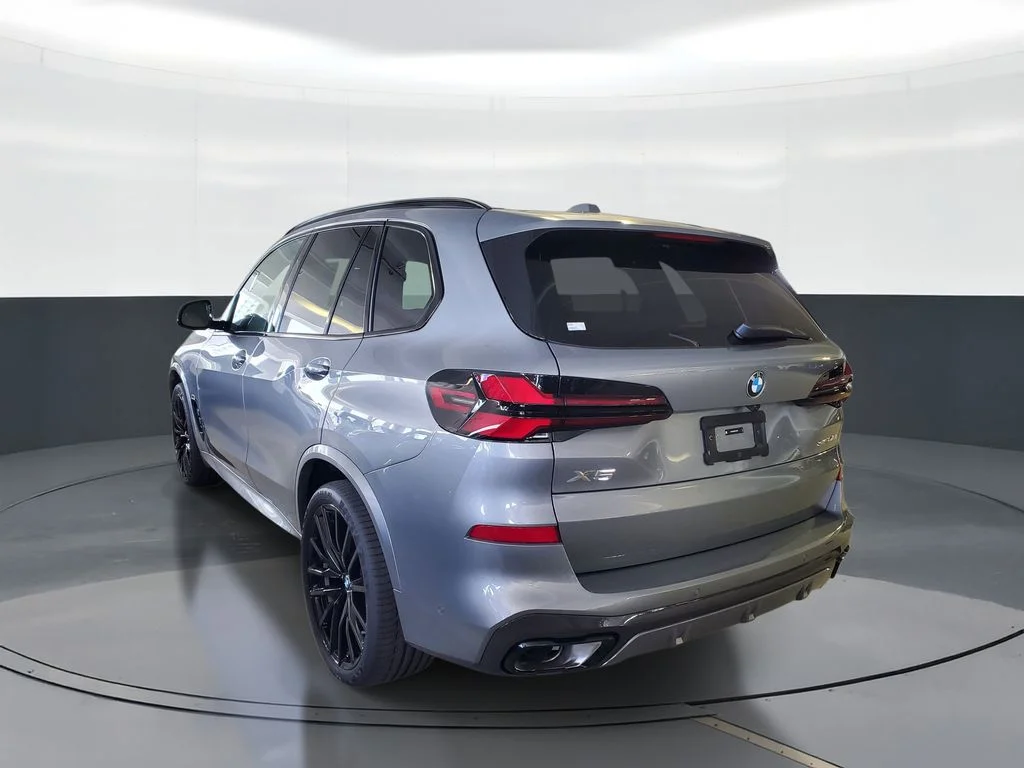 New 2026 Gray BMW sDrive40i image 4