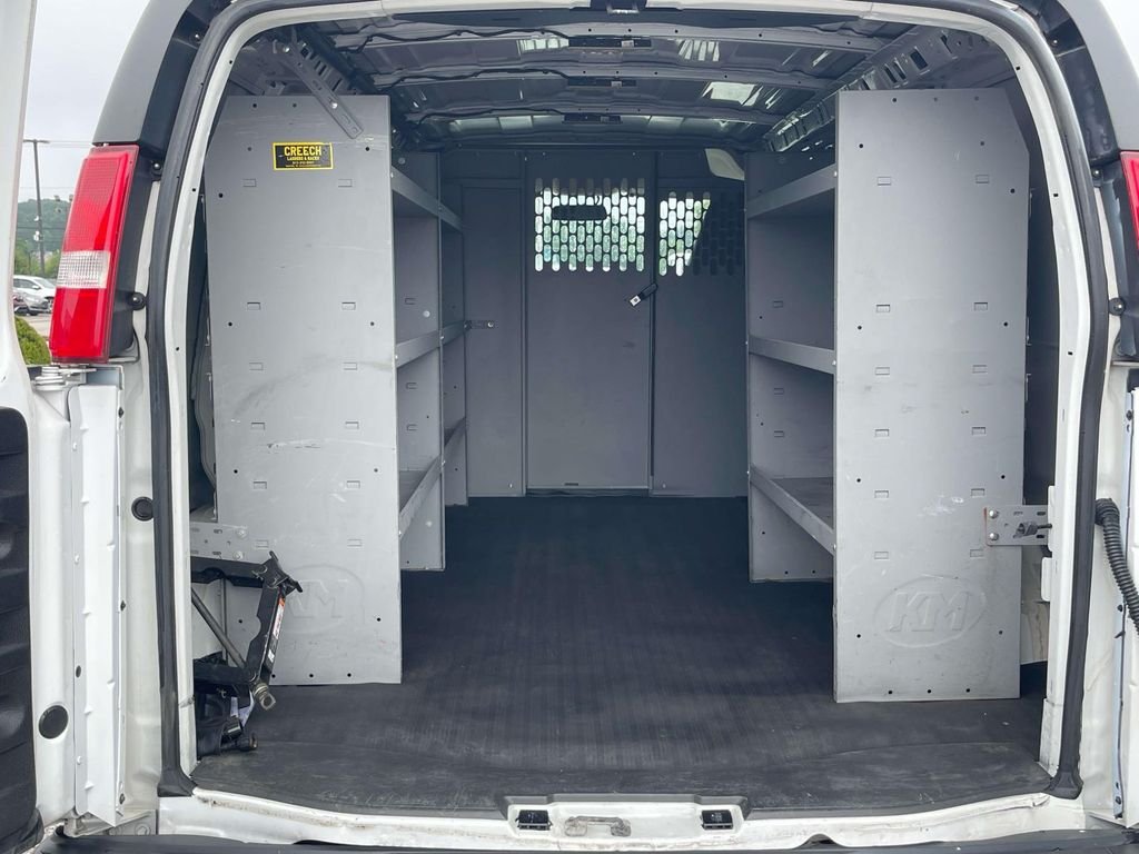 Used 2020 Summit White Chevrolet Work Van image 15
