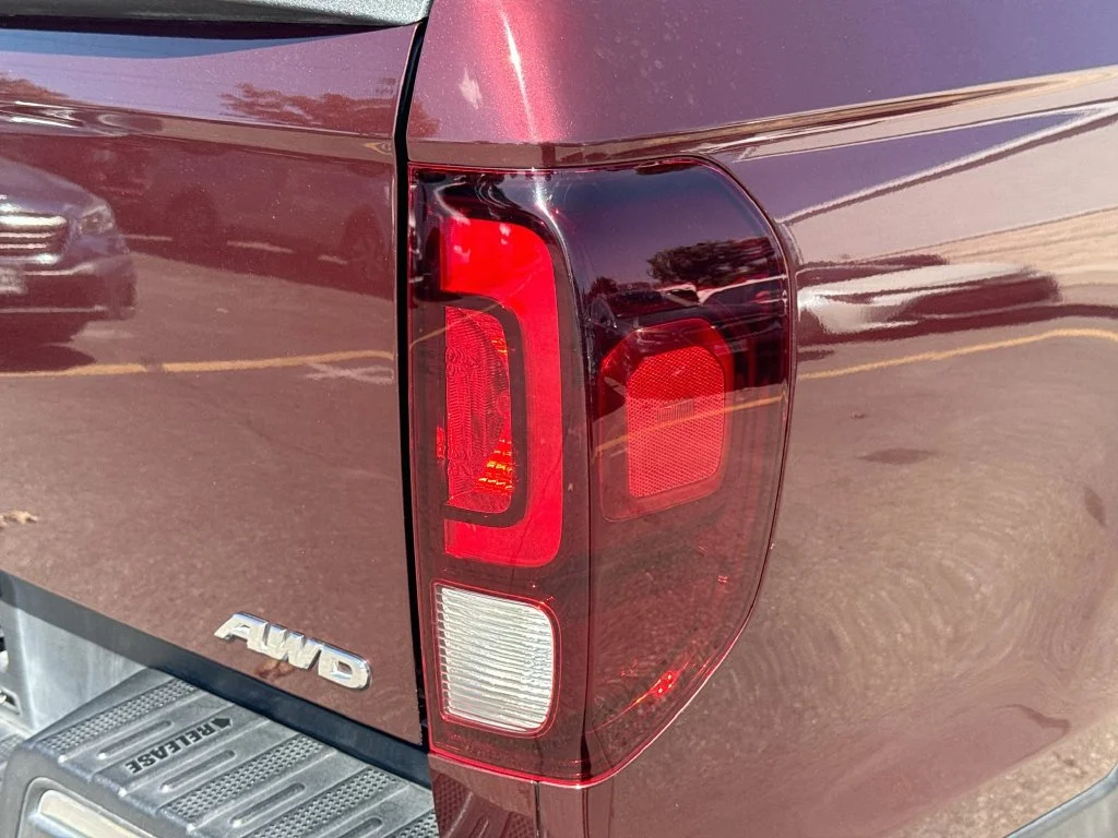 Used 2017 Red Honda RTL-E image 31