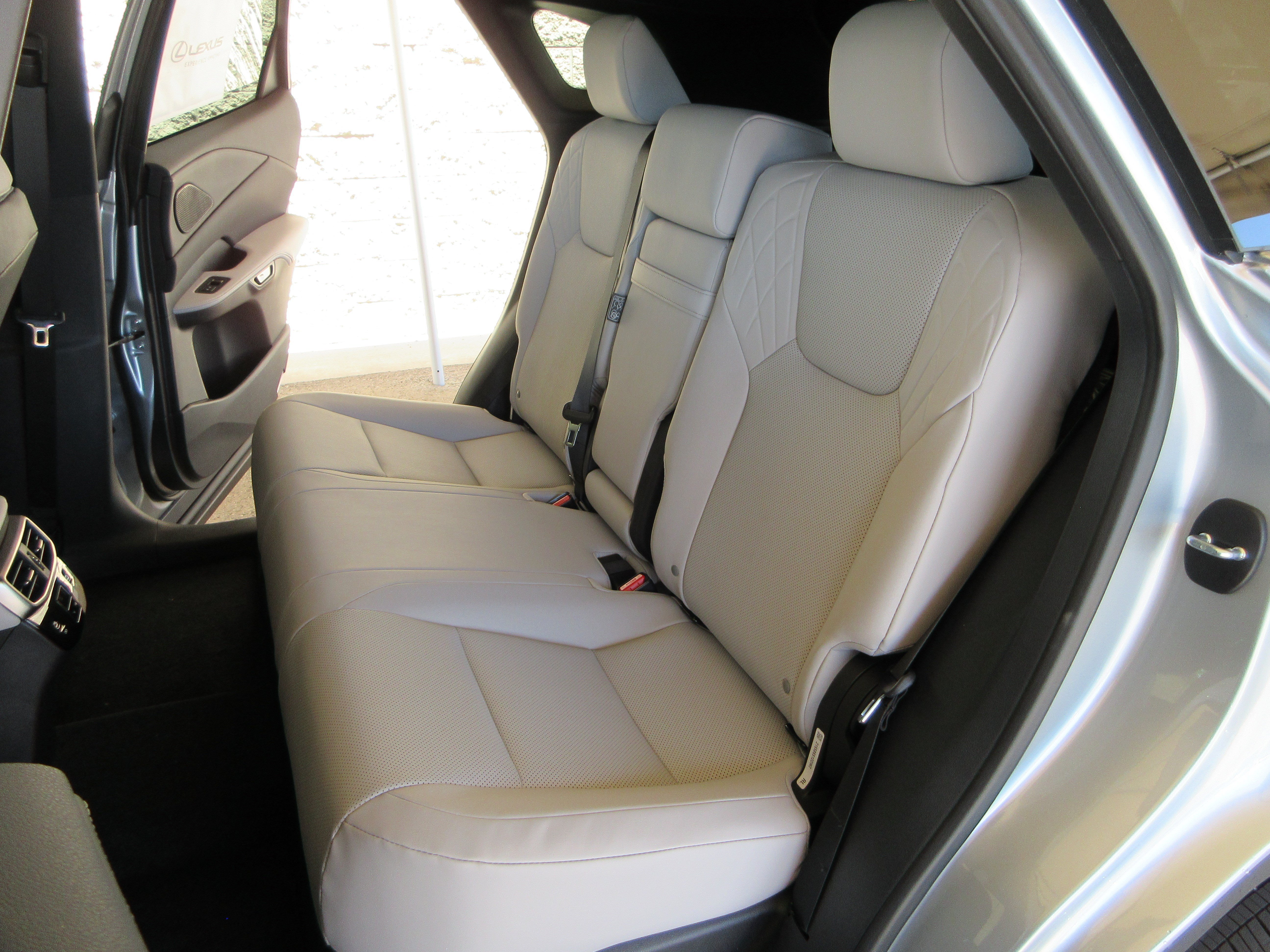 New 2026 Iridium Lexus PREMIUM image 21