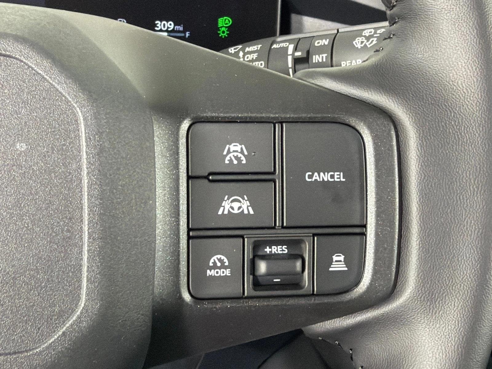 Used 2026 Ice Cap Toyota SE image 25