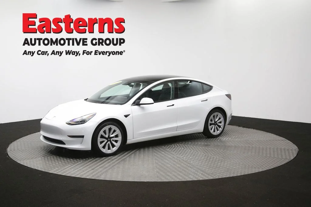Used 2021 White Tesla Standard Range Plus image 51