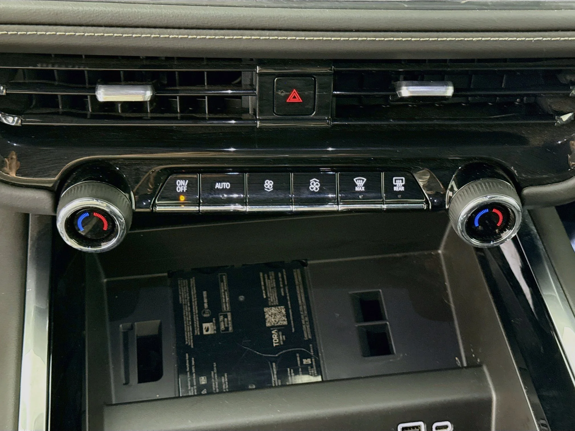 Used 2025 Black Chevrolet Premier image 16