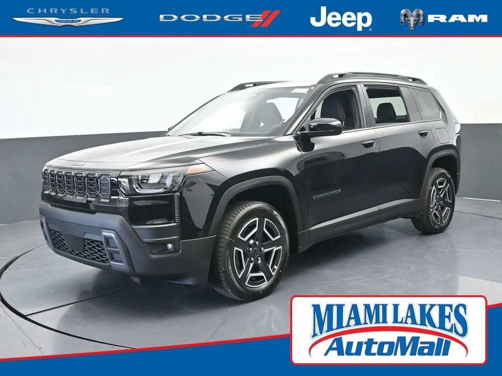 New 2026 Diamond Black Crystal Pearl-Coat Exterior Paint Jeep Laredo image 1