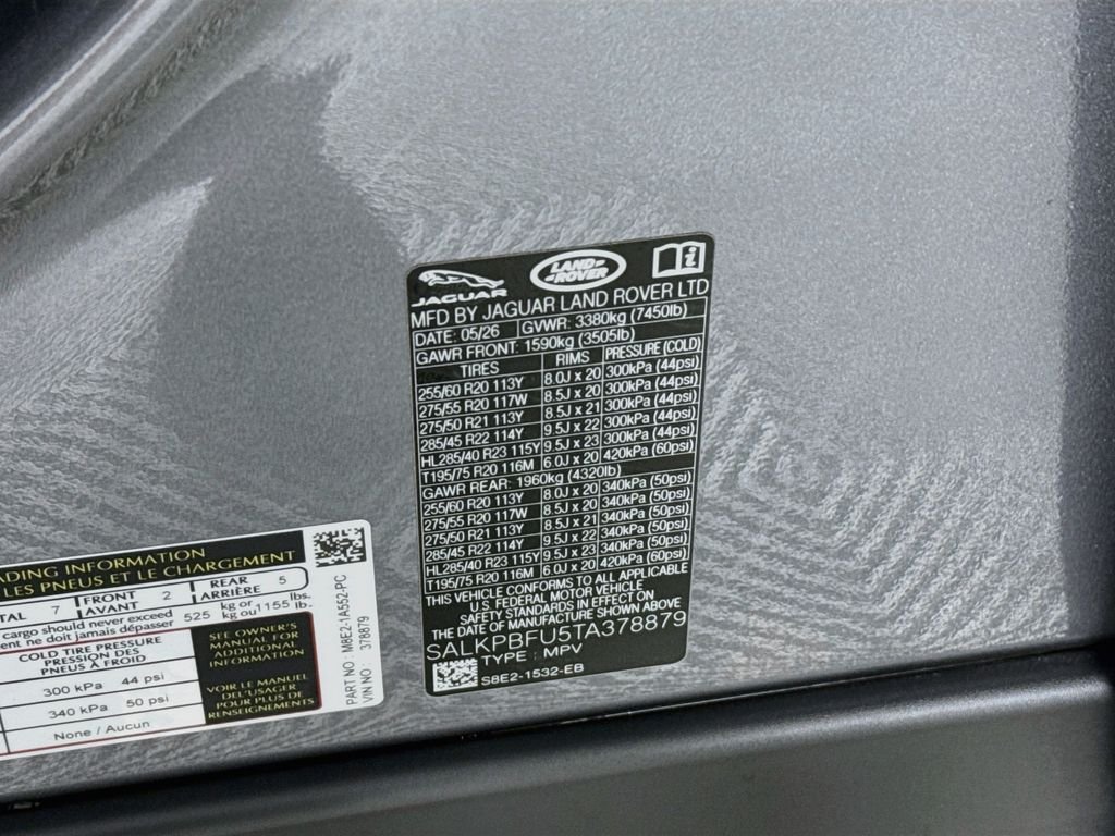 New 2026 Eiger Grey Land Rover SE image 31
