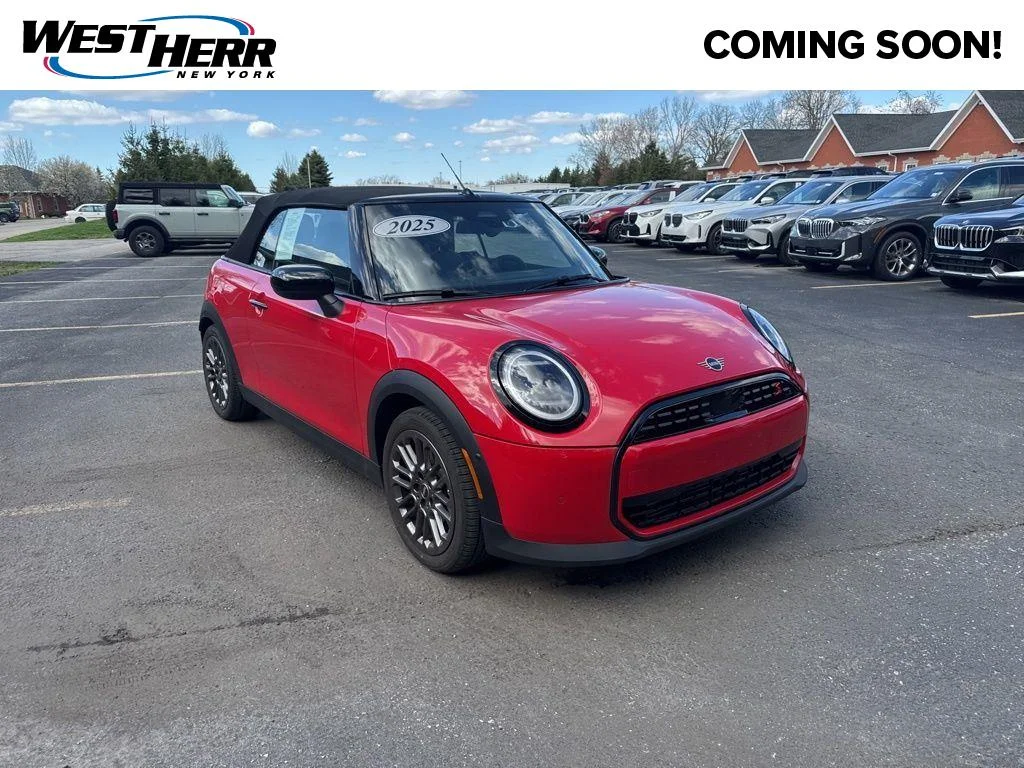 2025 MINI Convertible Cooper S Signature's photo