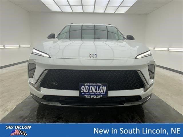 New 2026 Summit White Buick Sport Touring image 3