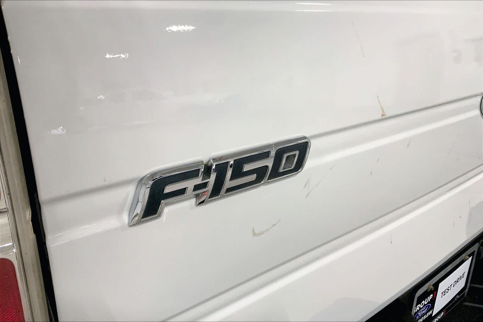 Used 2014 Oxford White Ford XL image 25
