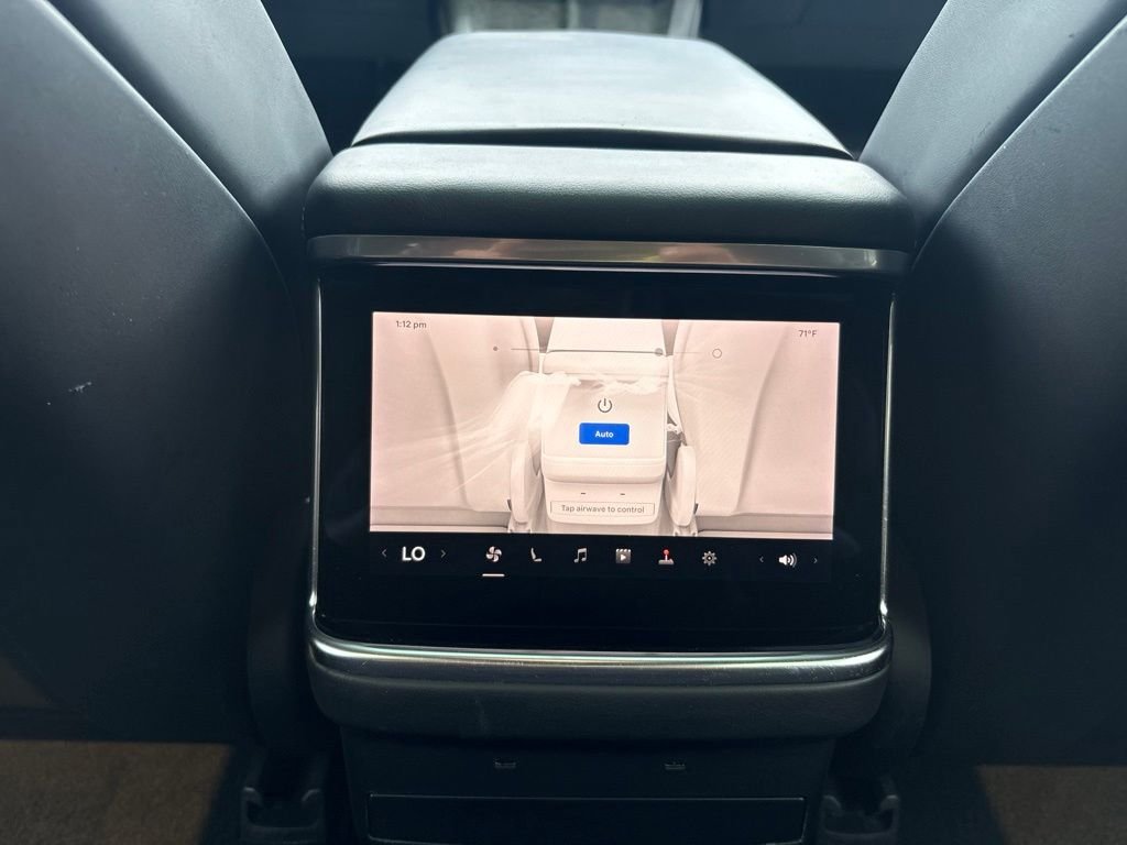 Used 2022 White Tesla Base image 27