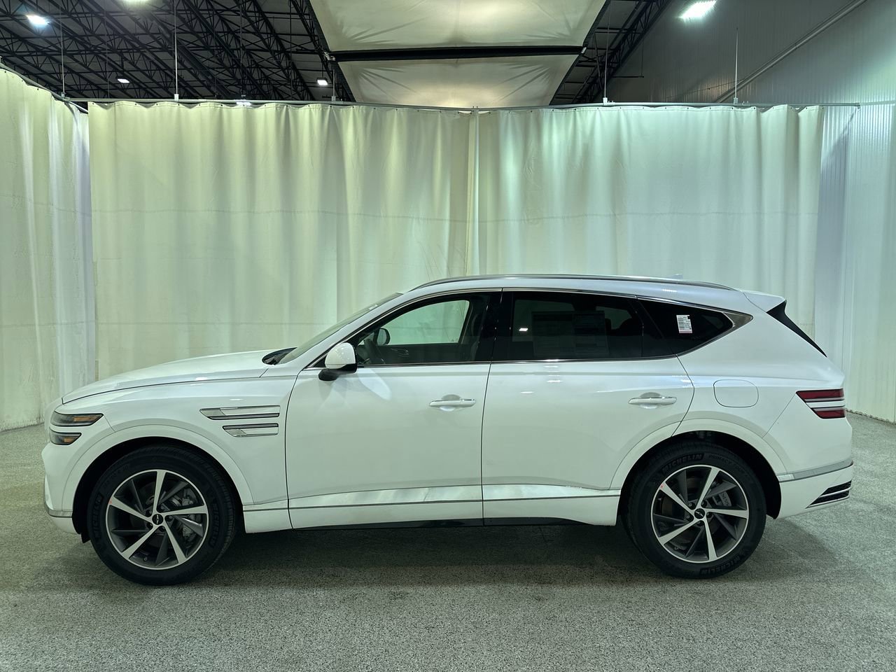 New 2026 Uyuni White Genesis 2.5T SELECT image 6